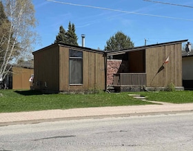 133 Memorial Avenue, Kenora, ON , MLS #X13684682 , Image - 1