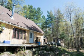 1800 Bear Cave Road, Muskoka, ON , MLS #X13464762 , Image - 1