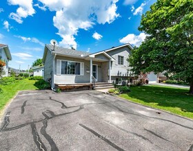 189 Garden Street, Renfrew, ON , MLS #X13465094 , Image - 1
