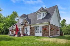 1674 Hooton Drive, Peterborough, ON , MLS #X13466298 , Image - 1