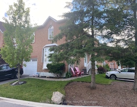 4 Victoria Street, Hamilton, ON