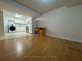 132 Peninsula Crescent, York, ON , MLS #N13471012 , Image - 1