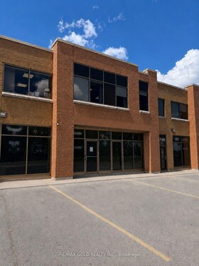 7 Sun Pac Boulevard, Peel, ON