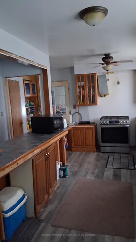 168 Elk Street, Elgin, ON , MLS #X13491094 , Image - 1