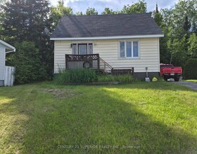 7 Essa Place, Thunder Bay, ON , MLS #X13501902 , Image - 1