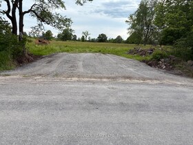 126 School Road, Lennox & Addin, ON