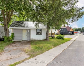 127 Garafraxa Street, Grey County, ON , MLS #X13515366 , Image - 1