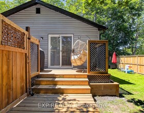 184 James Street, Lanark, ON , MLS #X13517252 , Image - 1