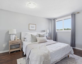 215 Commissioners Road, Middlesex, ON , MLS #X13520274 , Image - 1