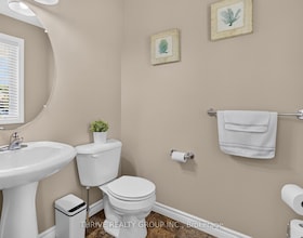 66 Peach Tree Boulevard, Elgin, ON , MLS #X13531852 , Image - 1