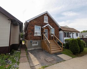 825 Alberta Street, Thunder Bay, ON , MLS #X13539860 , Image - 1