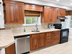 719 Rowntree Avenue, Middlesex, ON , MLS #X13559694 , Image - 1