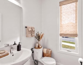 3635 Southbridge Avenue, Middlesex, ON , MLS #X13565390 , Image - 1