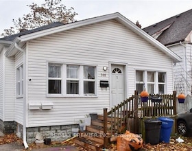 368 Maxwell Street, Lambton, ON