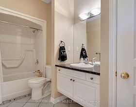 140 Mcgarrell Drive, Middlesex, ON , MLS #X13584218 , Image - 1