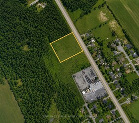 - County Rd 34 Road, Stormont, Dund, ON