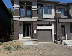 660 Colborne Street W, Brantford, ON