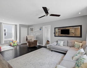 32 West Avenue, Elgin, ON , MLS #X13607412 , Image - 1