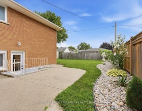 27 Aldborough Avenue, Elgin, ON , MLS #X13628574 , Image - 1