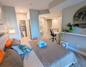 220 Burnhamthorpe Road W, Peel, ON , MLS #W13628252 , Image - 1