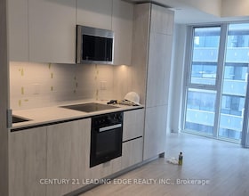 400 King Street W, Toronto, ON , MLS #C13627342 , Image - 1