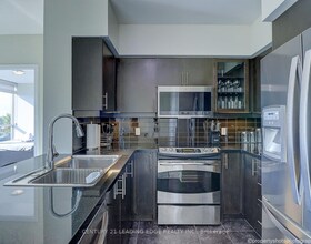 1900 Lakeshore Boulevard, Toronto, ON , MLS #W13474246 , Image - 1