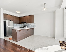 15 15 Peach Street, Niagara, ON , MLS #X13624020 , Image - 1