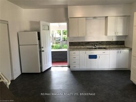 3 Greenlaw Place, Niagara, ON , MLS #X13623608 , Image - 1