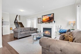 49 Candlewood Court, Hamilton, ON , MLS #X13597330 , Image - 1