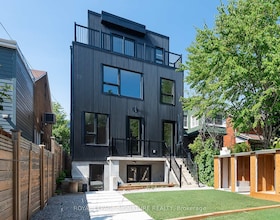 7 Earnscliffe Road, Toronto, ON , MLS #C13615216 , Image - 1