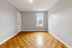 259 Victoria Avenue N, Hamilton, ON , MLS #X13507422 , Image - 1