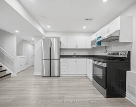 570 Windfields Farm Drive, Durham, ON , MLS #E13598756 , Image - 1