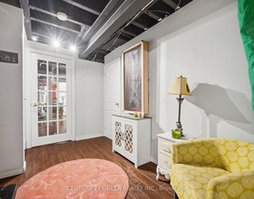 399 Savoline Boulevard, Halton, ON , MLS #W13716312 , Image - 1