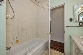 24 Largo Crescent S, Ottawa, ON , MLS #X13519134 , Image - 1