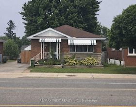 305 Mohawk Road E, Hamilton, ON