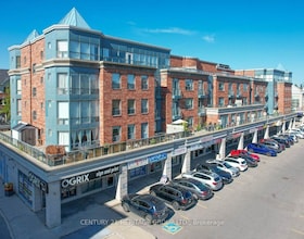 7378 Yonge Street, York, ON