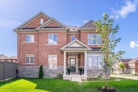 34 Baby Pointe Trail, Peel, ON