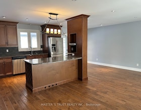 5183 Cherryhill Crescent, Halton, ON , MLS #W13536084 , Image - 1