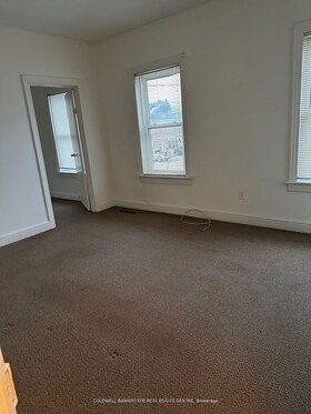 17 Main Street S, Halton, ON , MLS #W13538312 , Image - 1