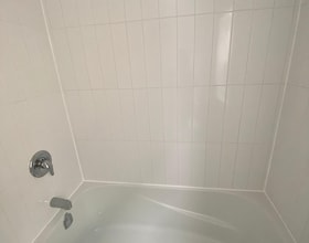 200 ARDAGH RD-INLAW SUITE Road, Simcoe, ON , MLS #S13579398 , Image - 1