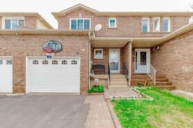 34 Tulip Drive, Peel, ON