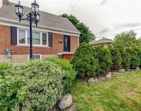 192 Major Mackenzie Drive E, York, ON