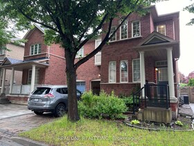 9 Summer Mist Crescent, York, ON