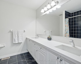 436 CUSICK Circle, Halton, ON , MLS #W13574100 , Image - 1