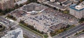 800 Steeles Avenue W, York, ON