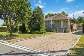 133 Cornelius Parkway, Toronto, ON , MLS #W13566562 , Image - 1