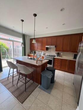8 Callalily Road, Peel, ON , MLS #W13554124 , Image - 1