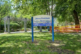 1315 BAY Street, Toronto, ON , MLS #C13562638 , Image - 1