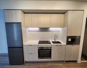 86 Dundas Street E, Peel, ON , MLS #W13562266 , Image - 1