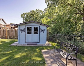 17 Jacklin Court, Elgin, ON , MLS #X13633430 , Image - 1